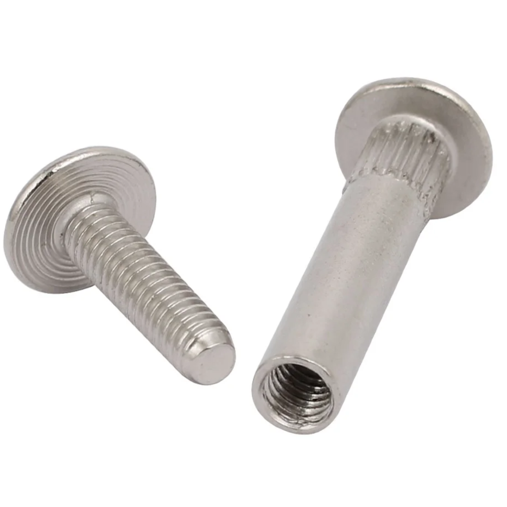 TORNILLOS PARA POSTES 